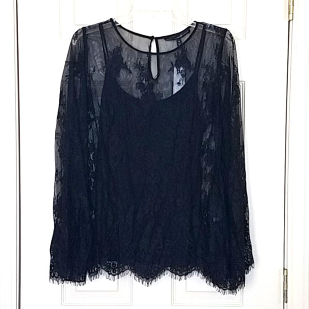 White House Black Market Drama Sleeve Lace Top Size M - Picture 4 of 9